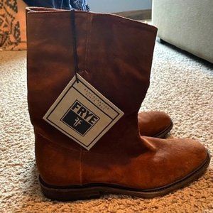 Frye Brown Suede Womens Boots